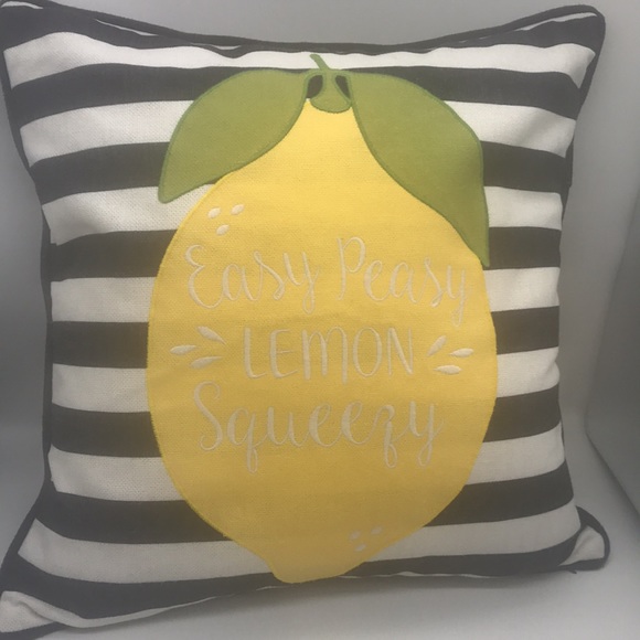 Pillow Decorative Spring/Summer 20”x20” Lemon w/Navy & White Stripe’s - Picture 3 of 6